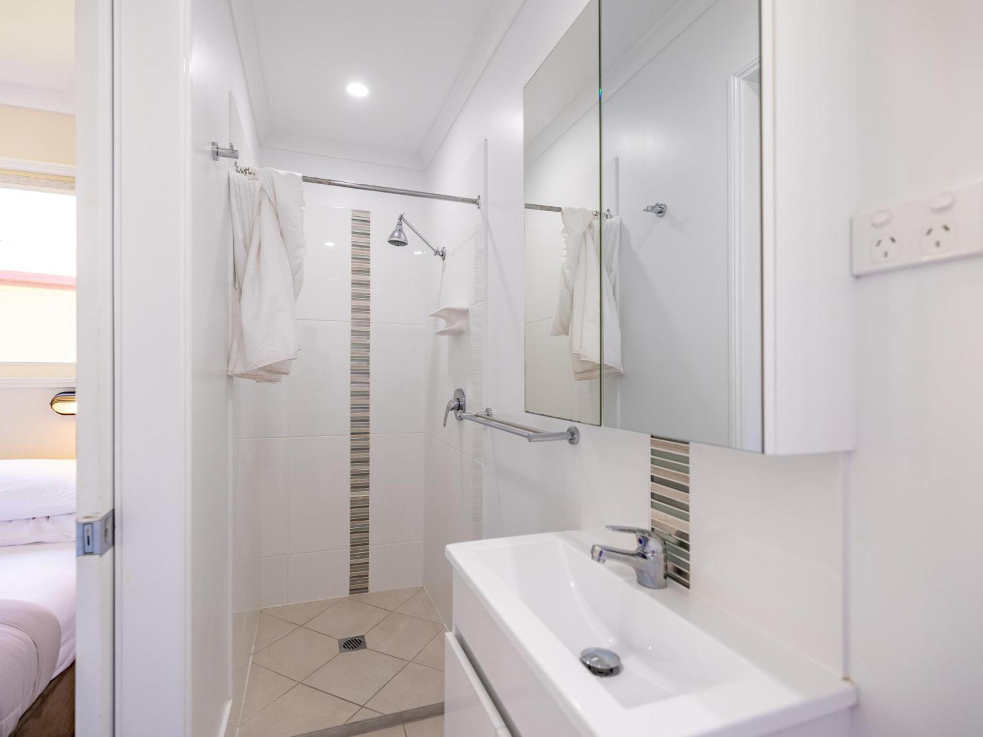 Nrma Capricorn Yeppoon Holiday Park Kinka Beach Номер фото